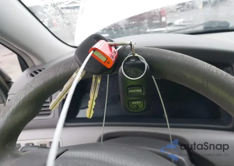 2006 Toyota Corolla Le z USA, uszkodzony, nr VIN 1NXBR32E76Z680727